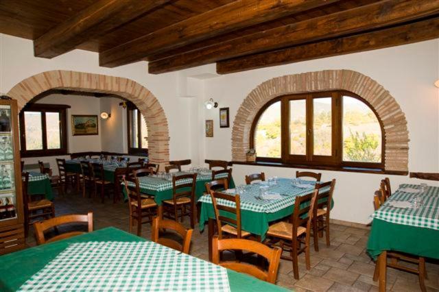 Agriturismo Valle Tezze Каша Экстерьер фото